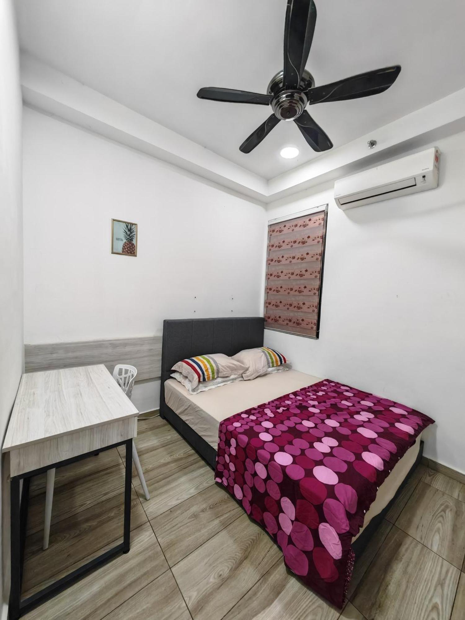 Santai Homestay Cyberjaya Exterior photo